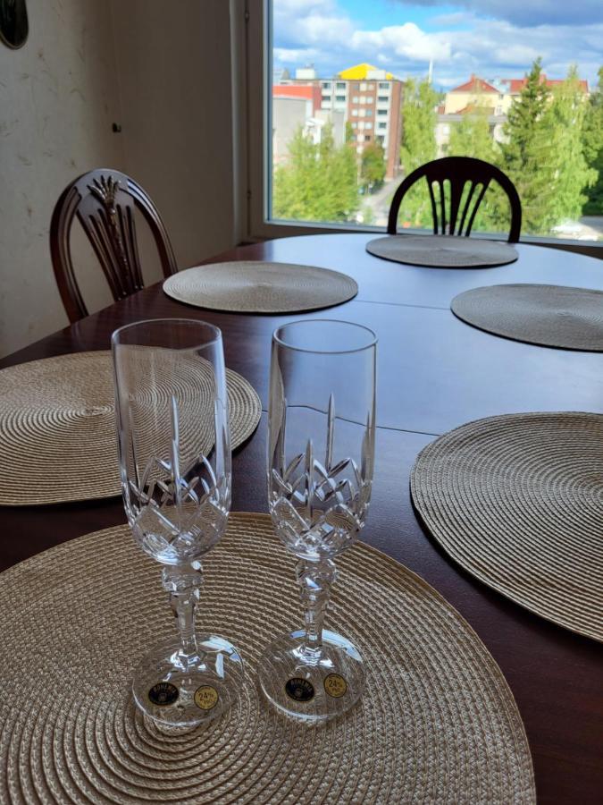 Apartment Large With 4 Bedrooms, Location *